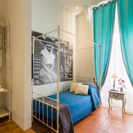 5 For 7 People Near Coloseum 2*