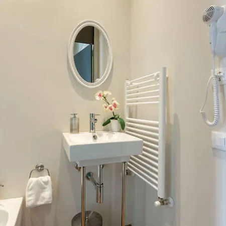 5 For 7 People Near Coloseum Vendégház 2*