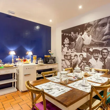 5 For 7 People Near Coloseum Róma