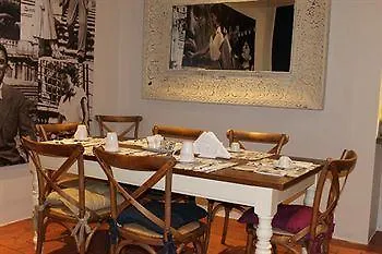 5 For 7 People Near Coloseum Vendégház 2*