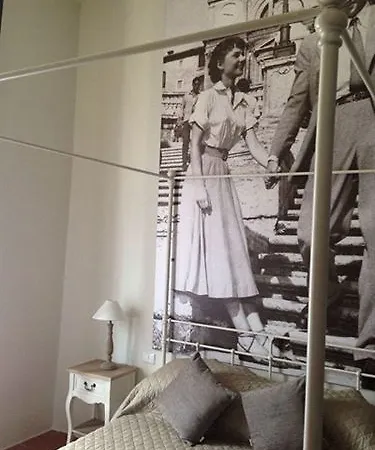 5 For 7 People Near Coloseum Vendégház